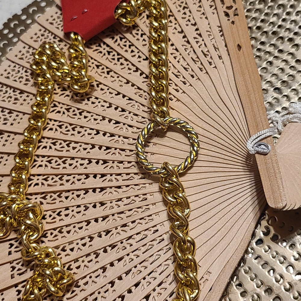 Vintage Ladies Necklace